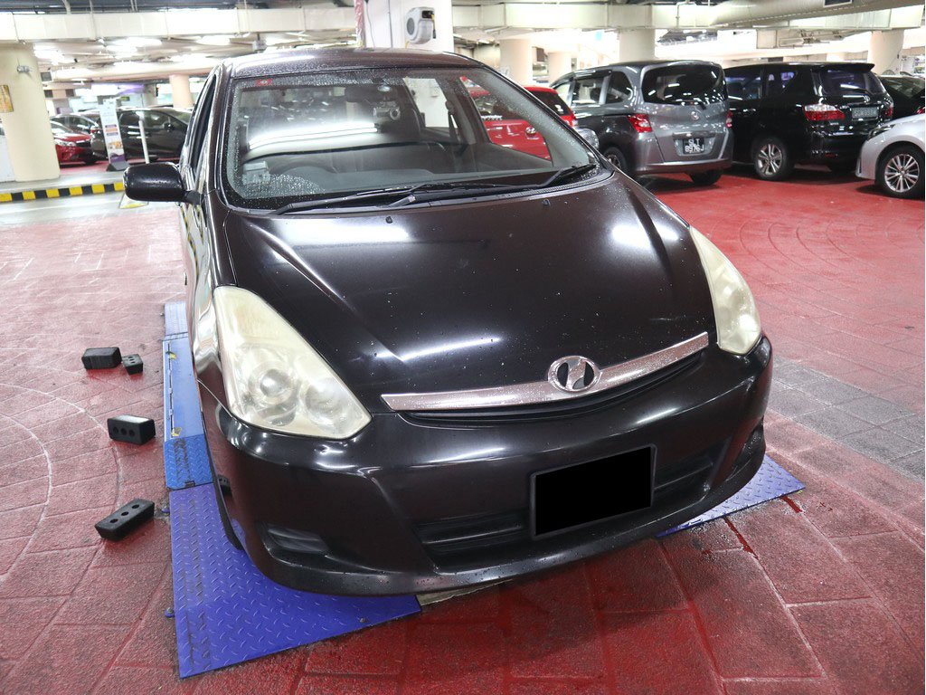 Toyota Wish 1.8X A (COE till 04/2029)
