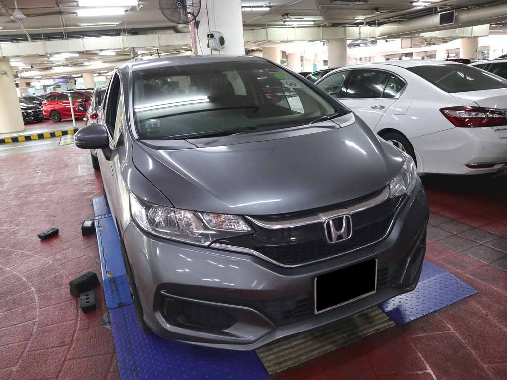 Honda Fit 1.5 F Auto (Hybrid)
