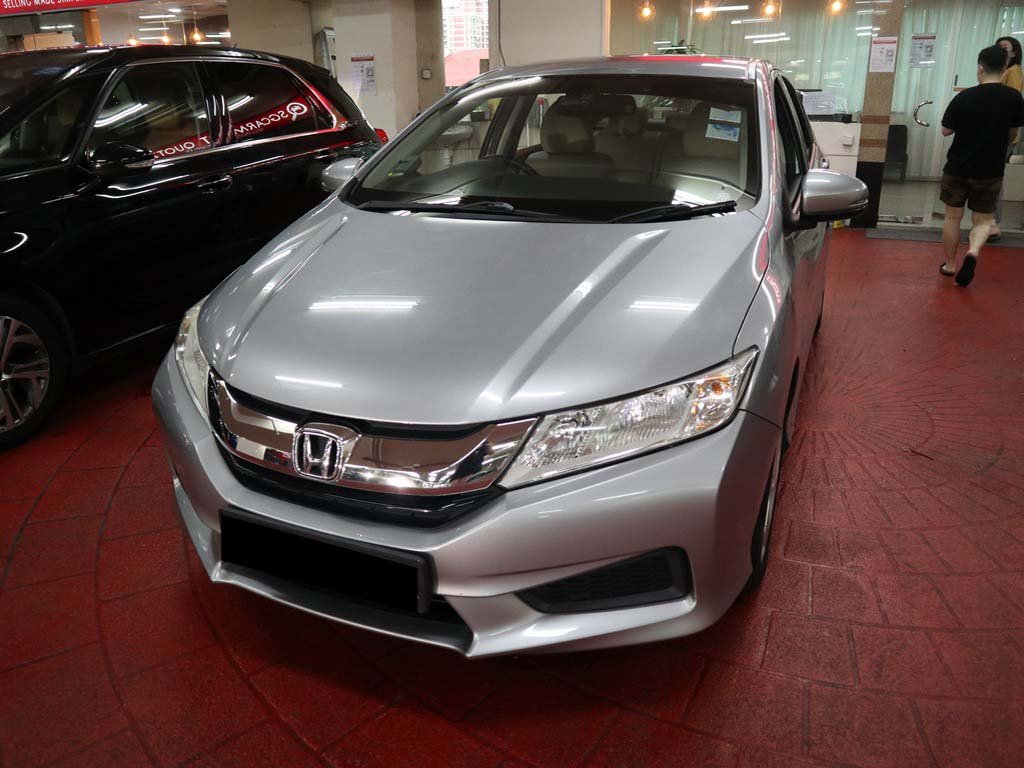 Honda City 1.5A V CVT