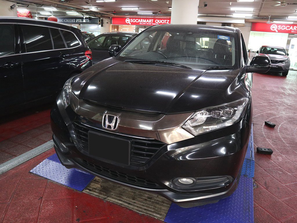 Honda Vezel 1.5X Auto (Hybrid)