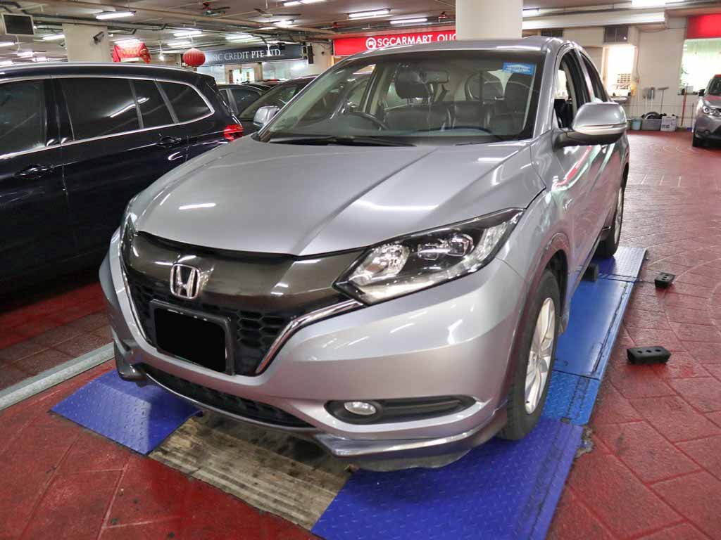 Honda Vezel 1.5X A (Hybrid)