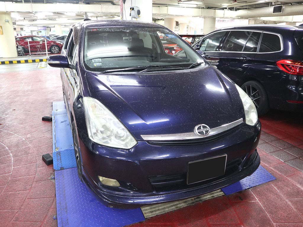 Toyota Wish 1.8A (COE till 04/2022)