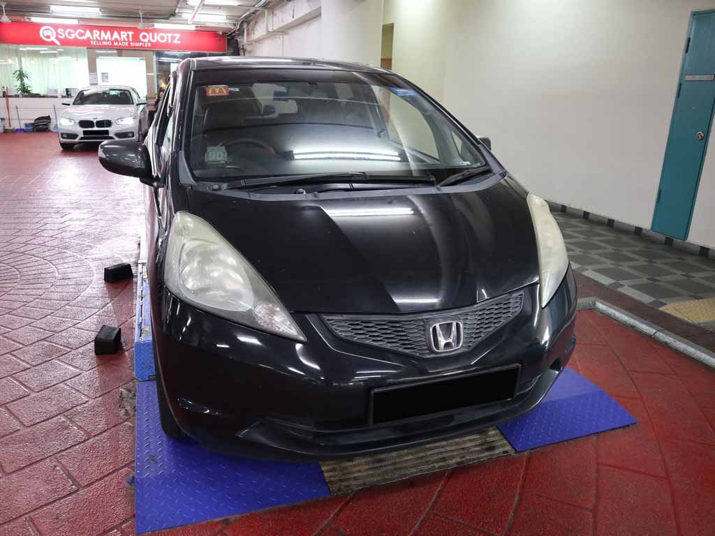 Honda Fit 1.3G A (COE till 11/2023)