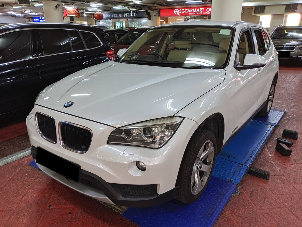BMW X1 SDrive20I AT