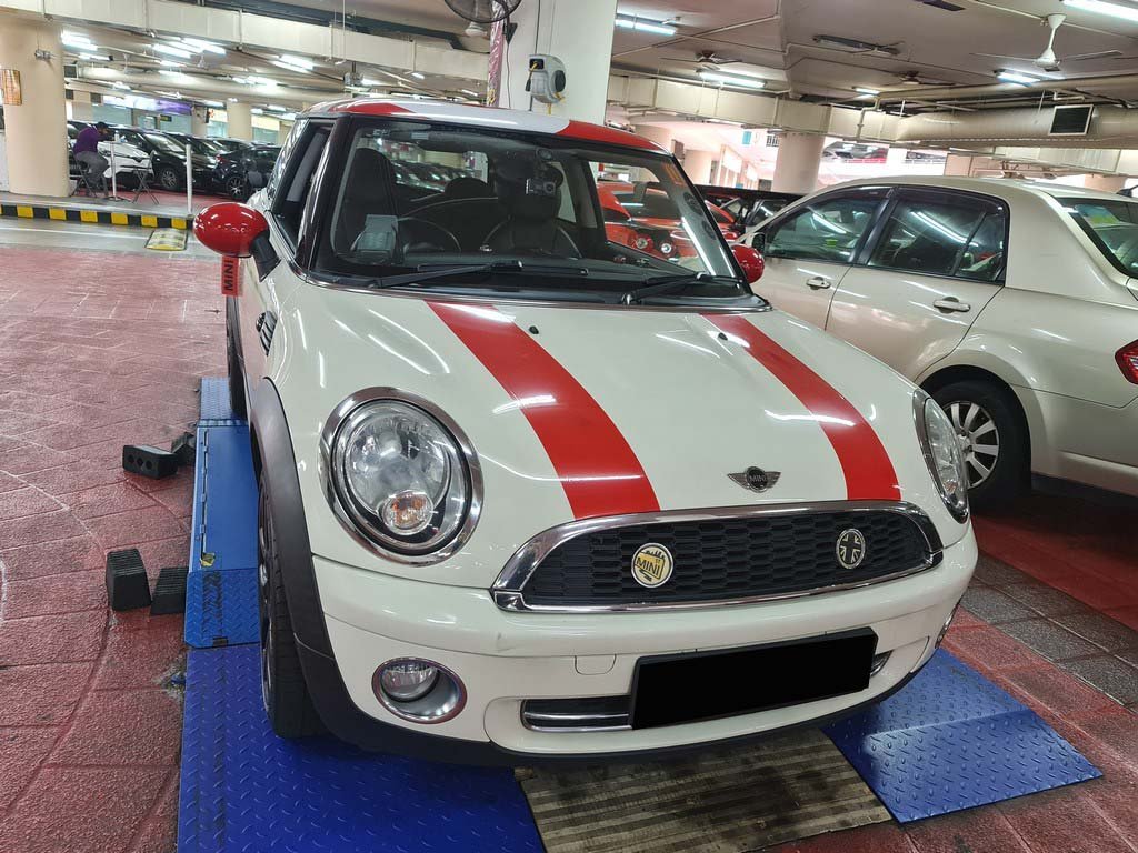 Mini One 1.4 AT 3DR (COE till 09/2023)