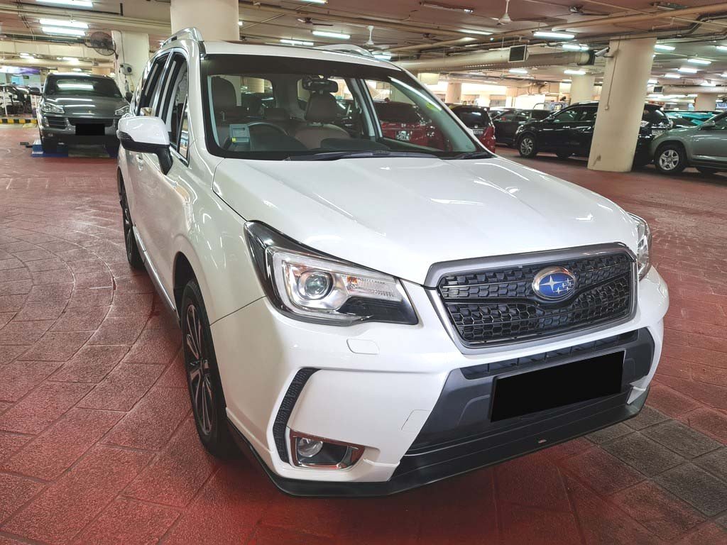 Subaru Forester 2.0XT CVT Sunroof