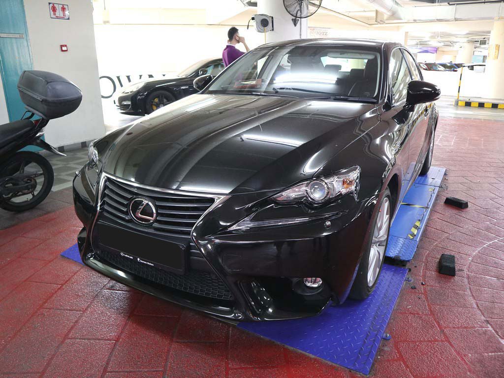 Lexus IS200T Executive