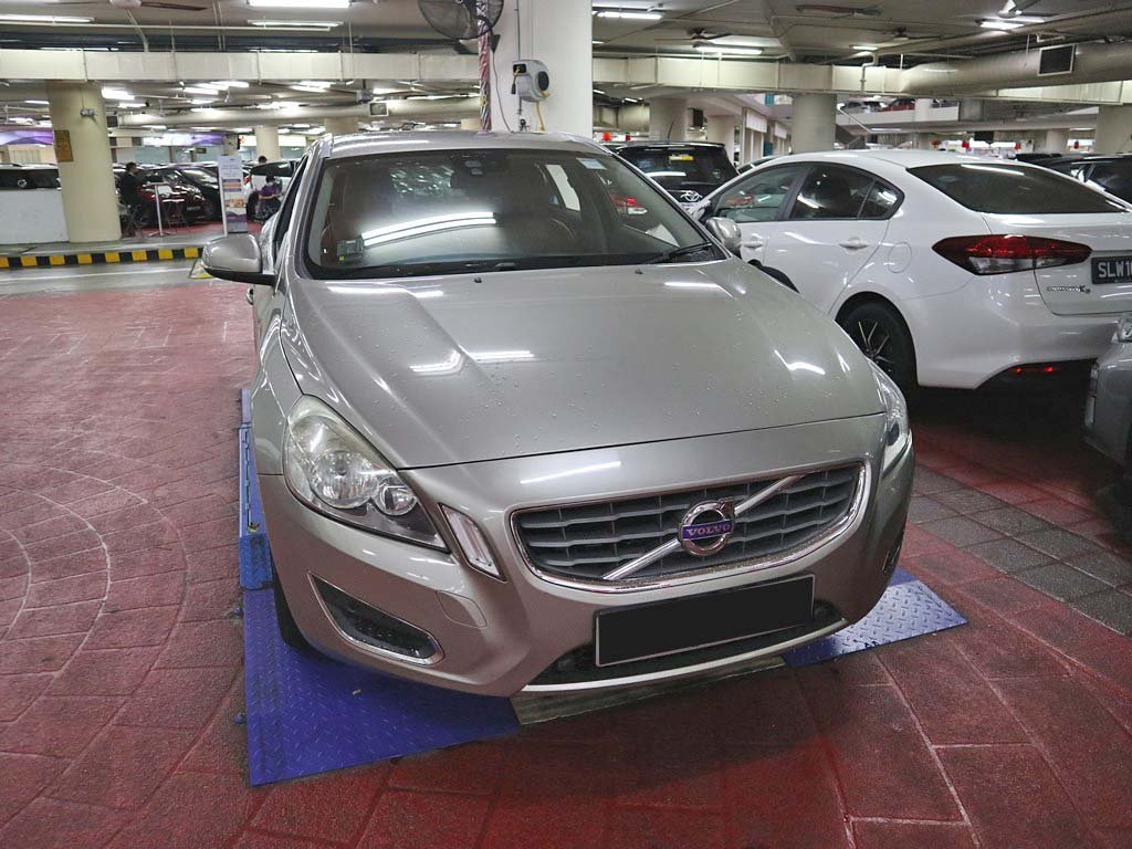Volvo V60 T4 1.6A Turbo