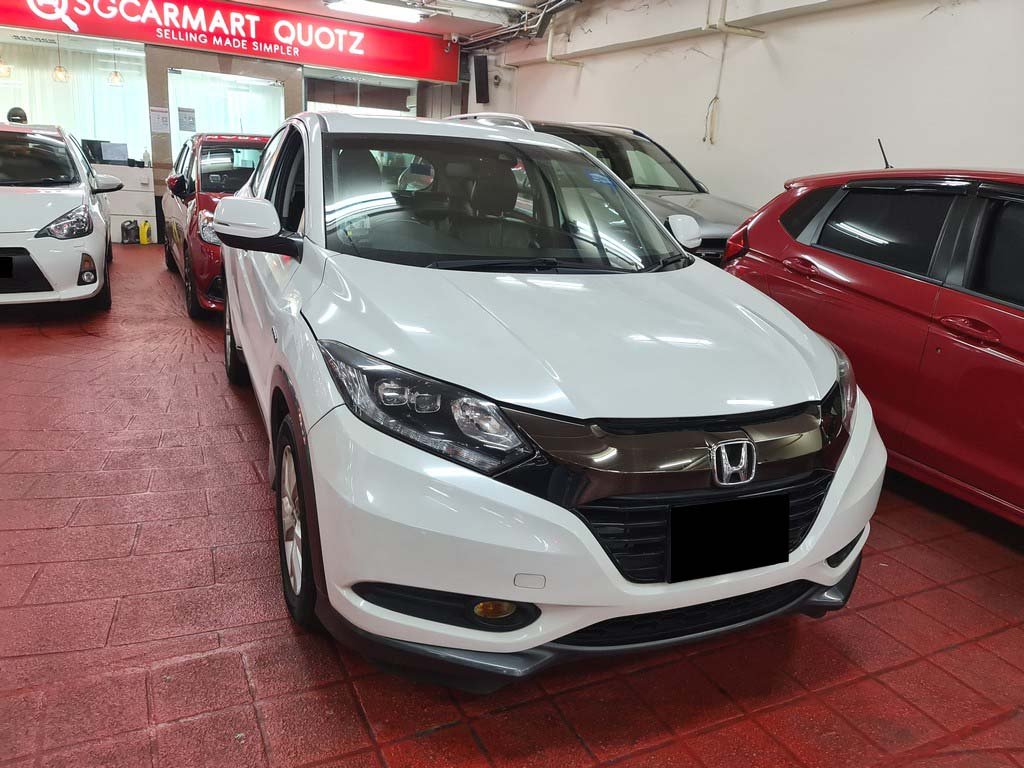 Honda Vezel 1.5X Auto (Hybrid)
