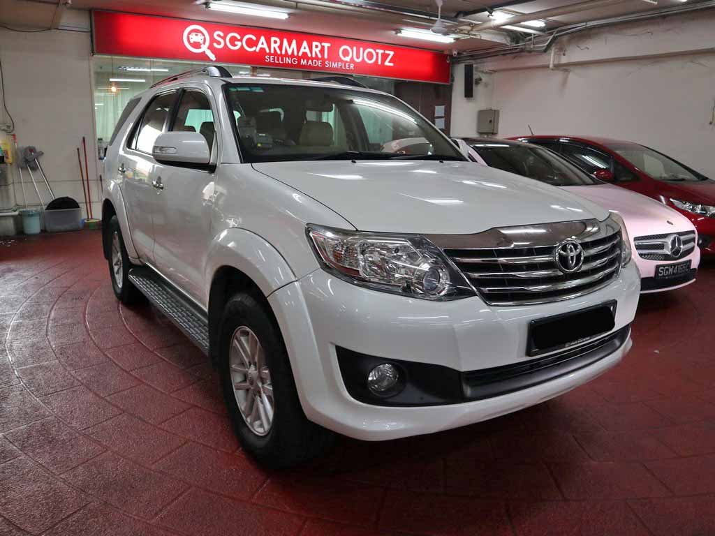 Toyota Fortuner Auto (COE till 10/2026)