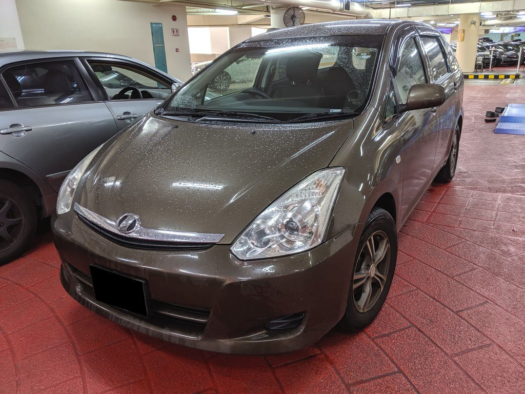 Toyota Wish 1.8A (COE till 03/2023)