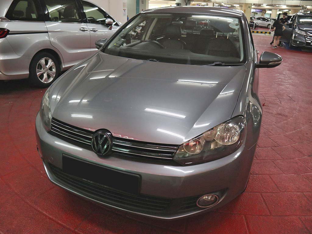 Volkswagen New Golf 1.4A