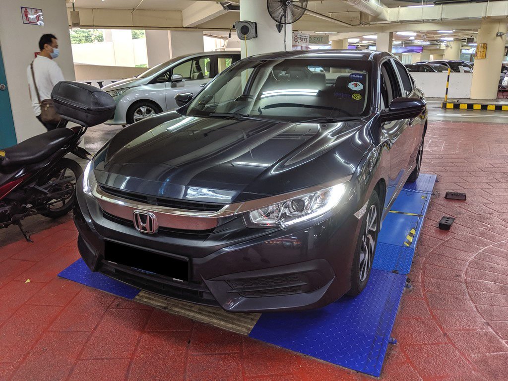 Honda Civic 1.6A VTI CVT