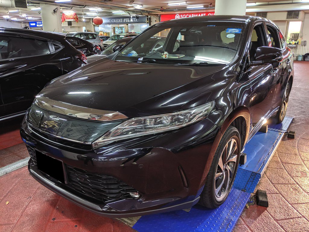 Toyota Harrier M Grade