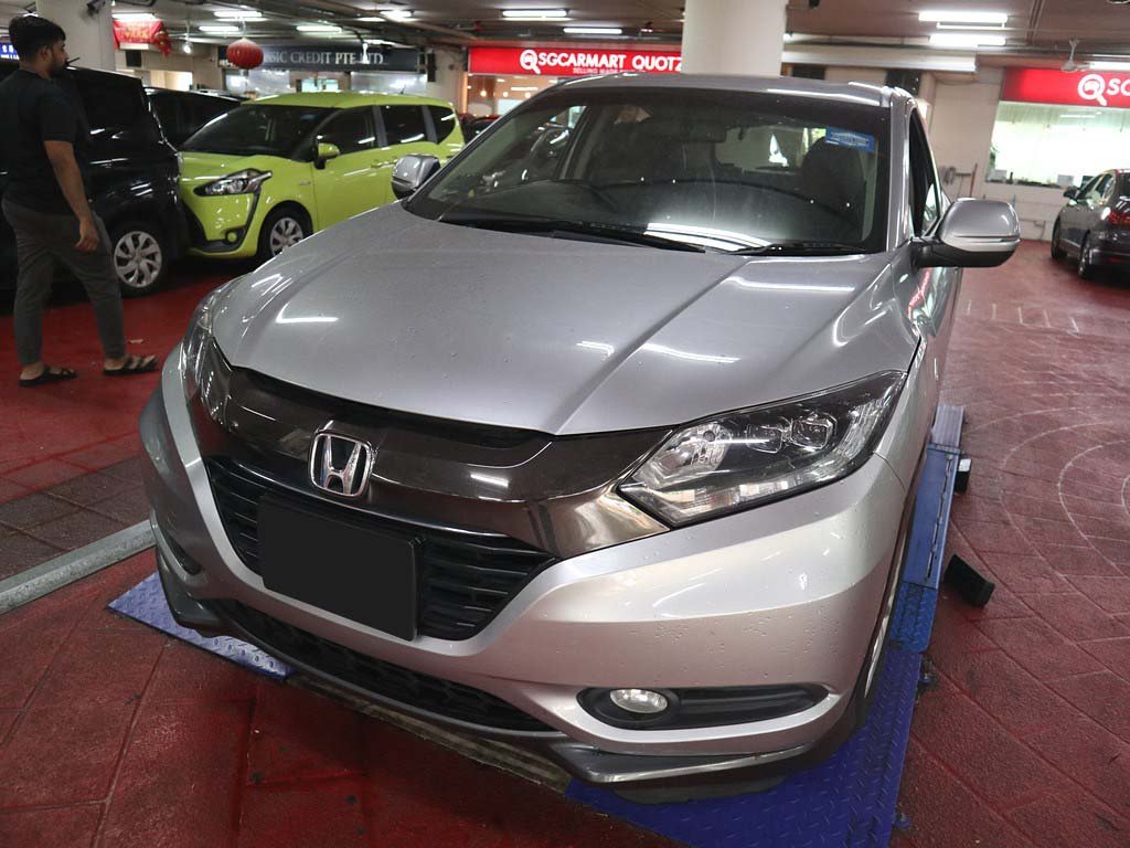 Honda Vezel 1.5X Auto (Hybrid)