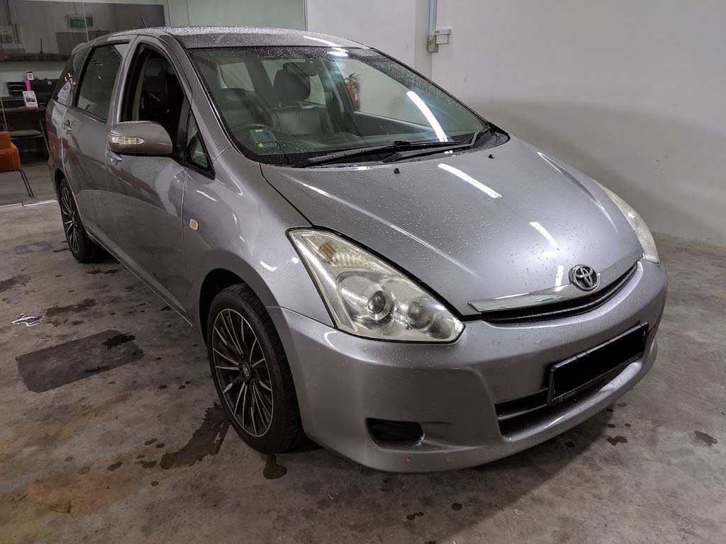 Toyota Wish 1.8A (COE till 10/2023)