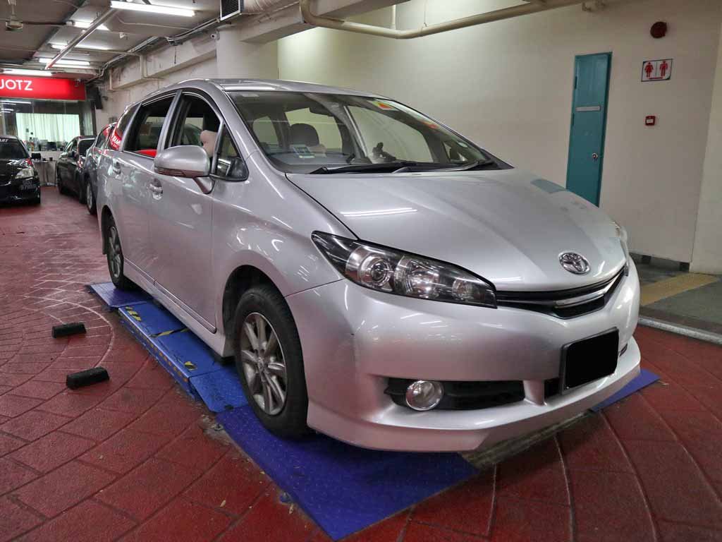 Toyota Wish 1.8A CVT