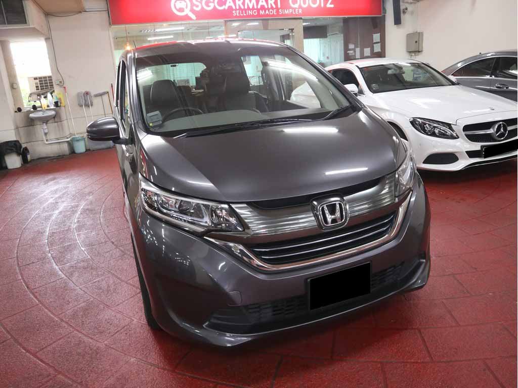 Honda Freed 1.5G Auto (Hybrid)