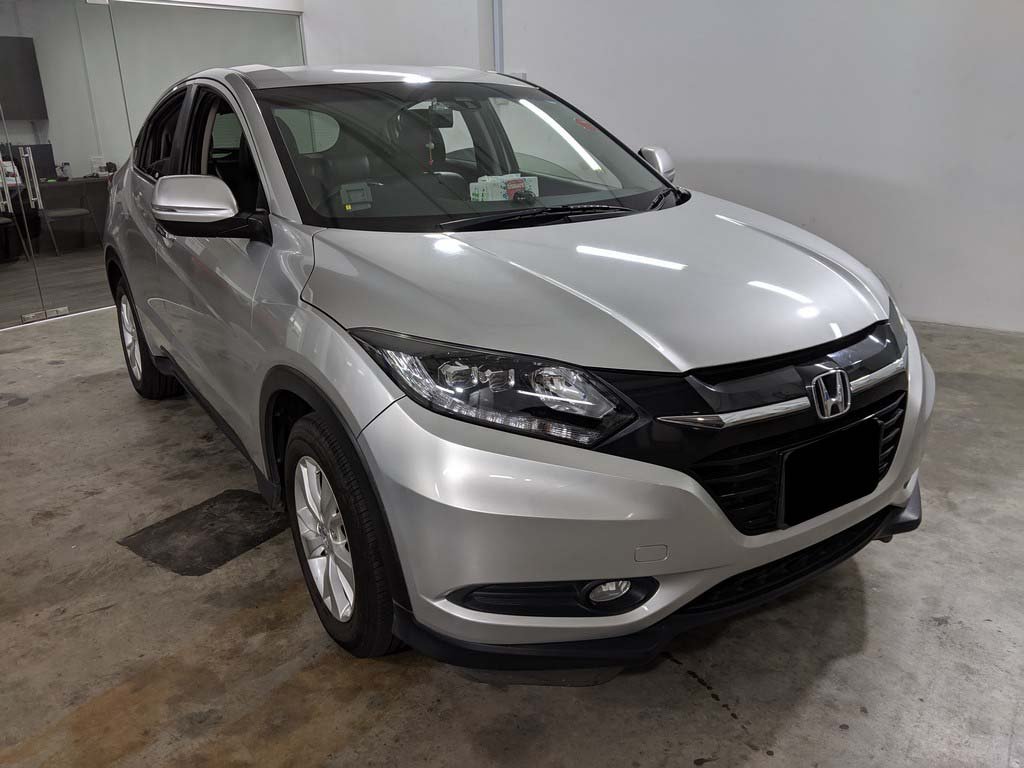 Honda Vezel 1.5X CVT