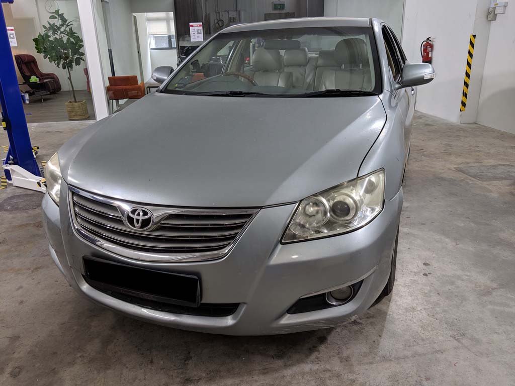 Toyota Camry 2.0A (COE till 01/2027)