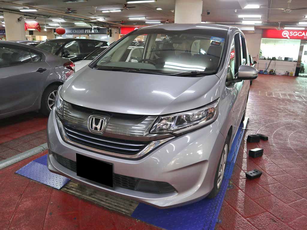 Honda Freed 1.5G Sensing Auto (Hybrid)