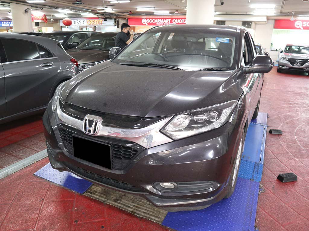 Honda Vezel 1.5X Auto (Hybrid)