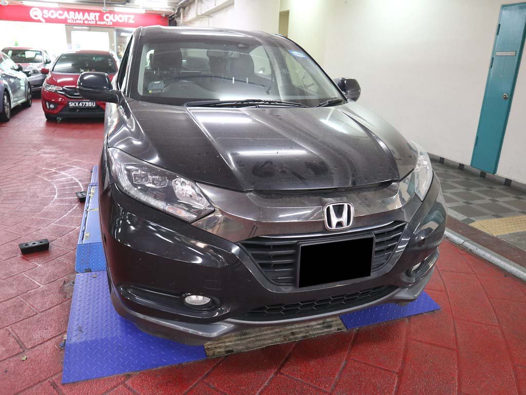 Honda Vezel 1.5X Auto (Hybrid)