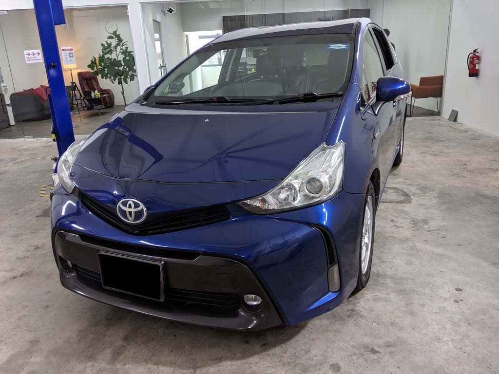 Toyota Prius Alpha 1.8S A  (Hybrid)