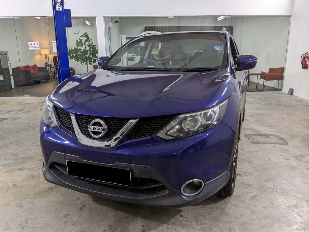 Nissan Qashqai 2.0A CVT ABS Sunroof