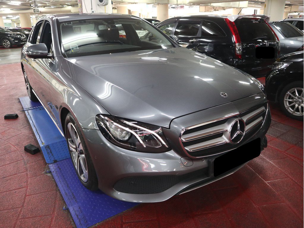 Mercedes Benz E200 Avg (R18 LED)