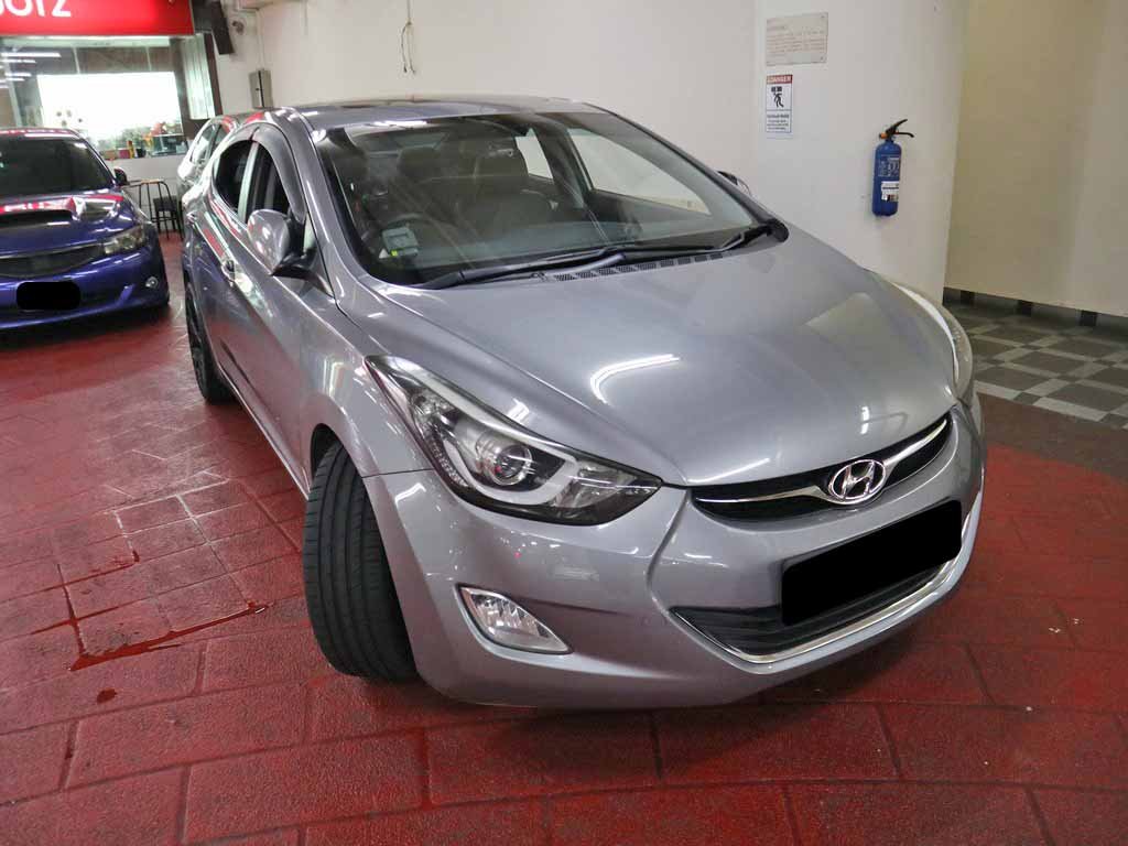 Hyundai Elantra 1.6A