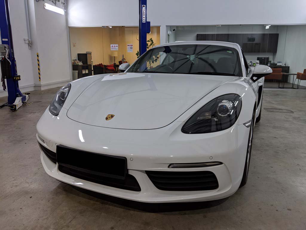 Porsche 718 Cayman (982)