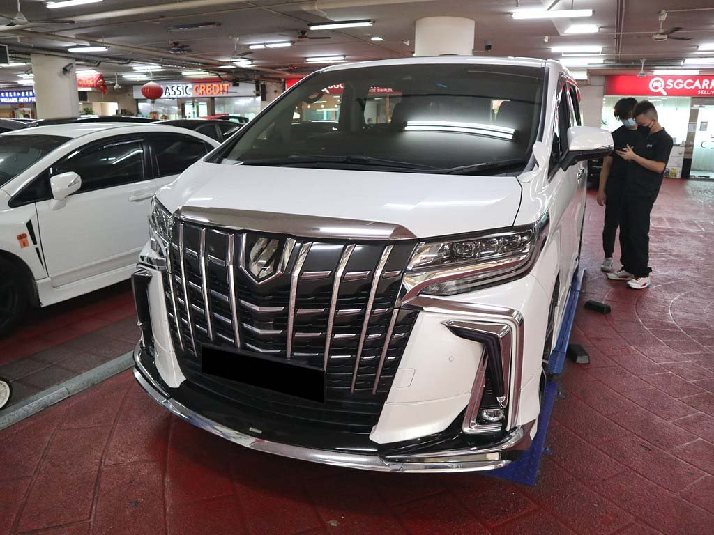 Toyota Alphard 2.5 SC CVT