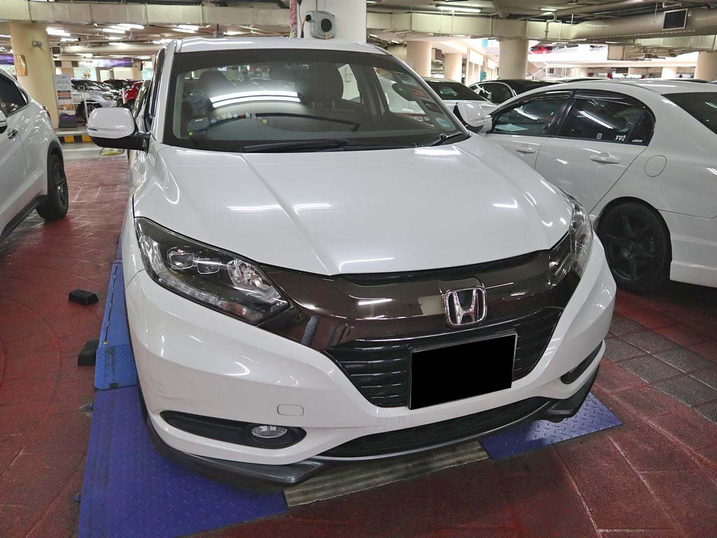 Honda Vezel 1.5X Auto (Hybrid)