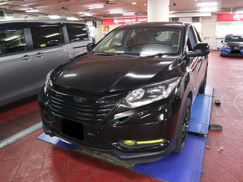 Honda Vezel 1.5X CVT