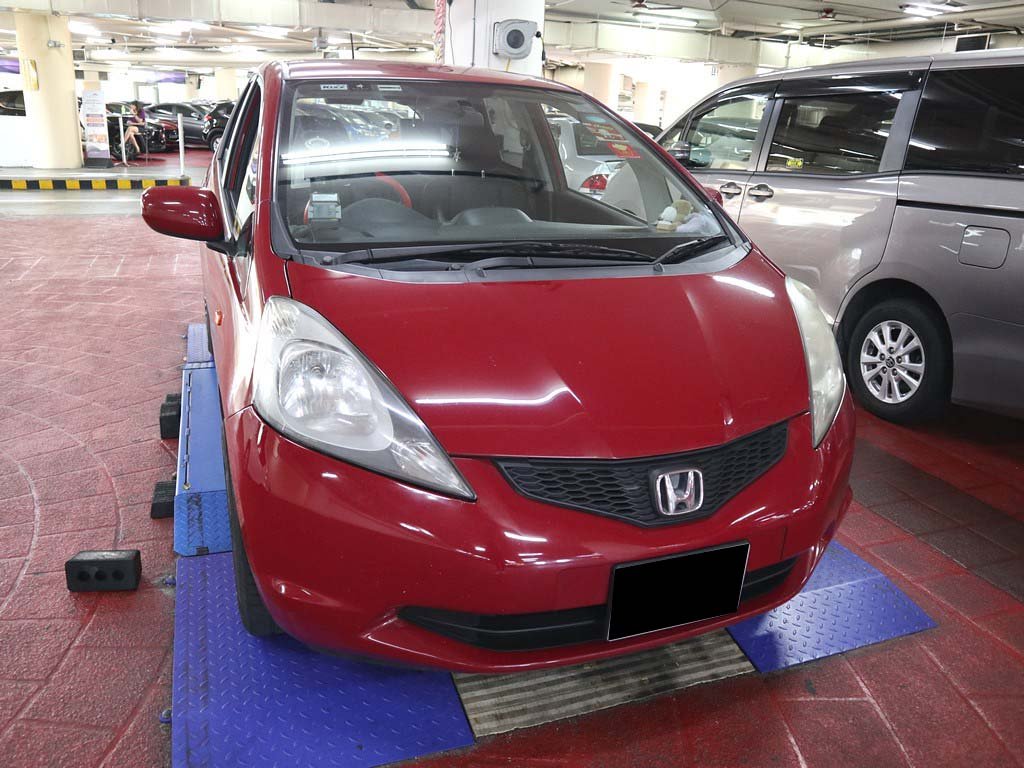 Honda Fit 1.3G A (COE Till 08/2023)