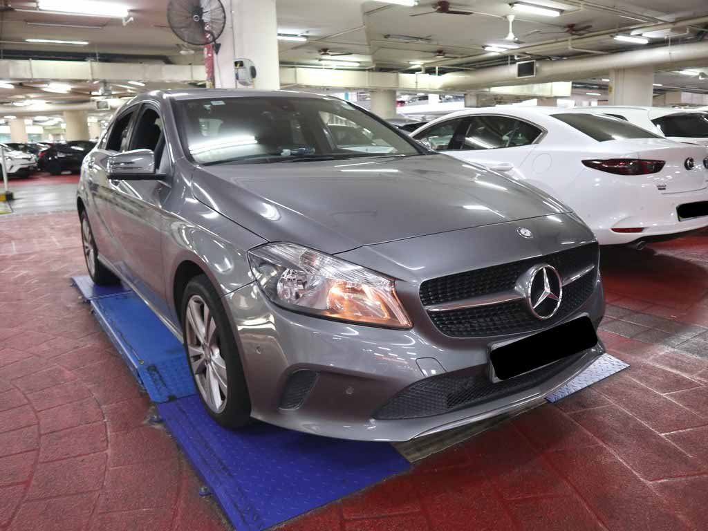 Mercedes Benz A200 FL Style (R17 HLG)