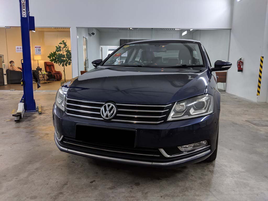 Volkswagen Passat 1.8A TSI HID