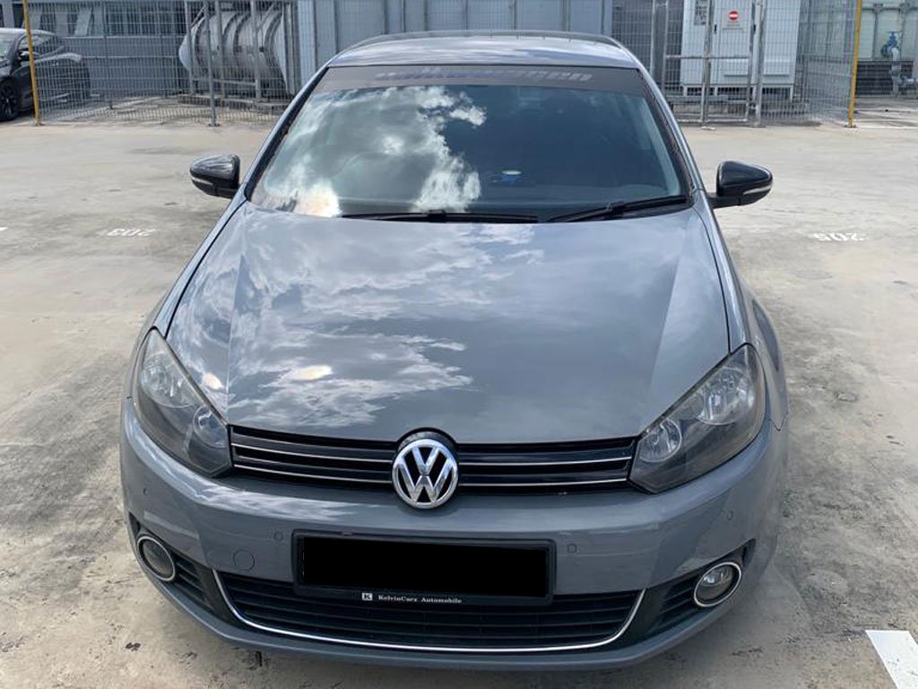 Volkswagen New Golf (COE till 03/29)
