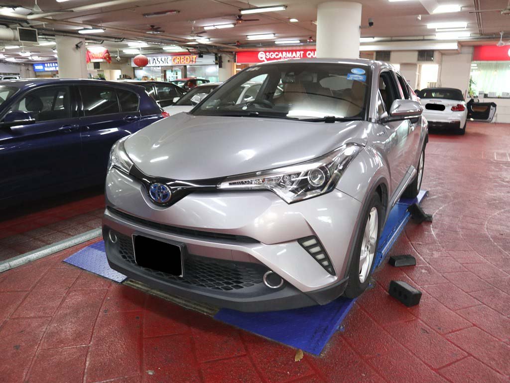 Toyota C-HR 1.8S CVT (Hybrid)