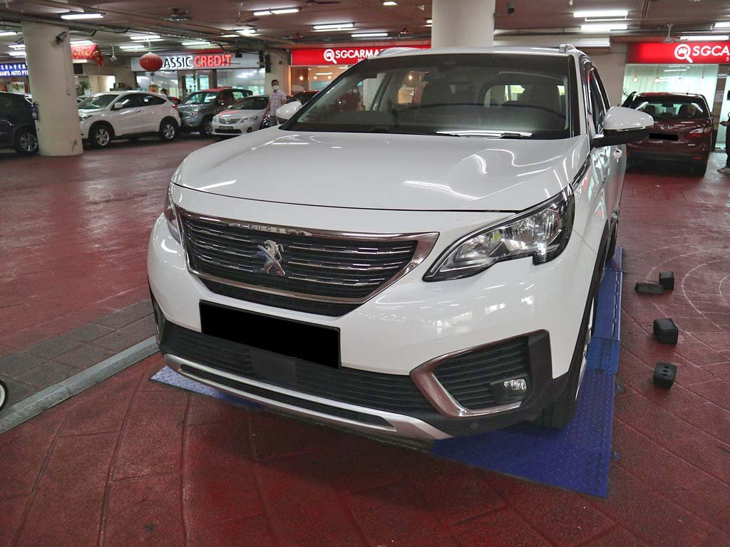 Peugeot 5008 Active Puretech 1.2