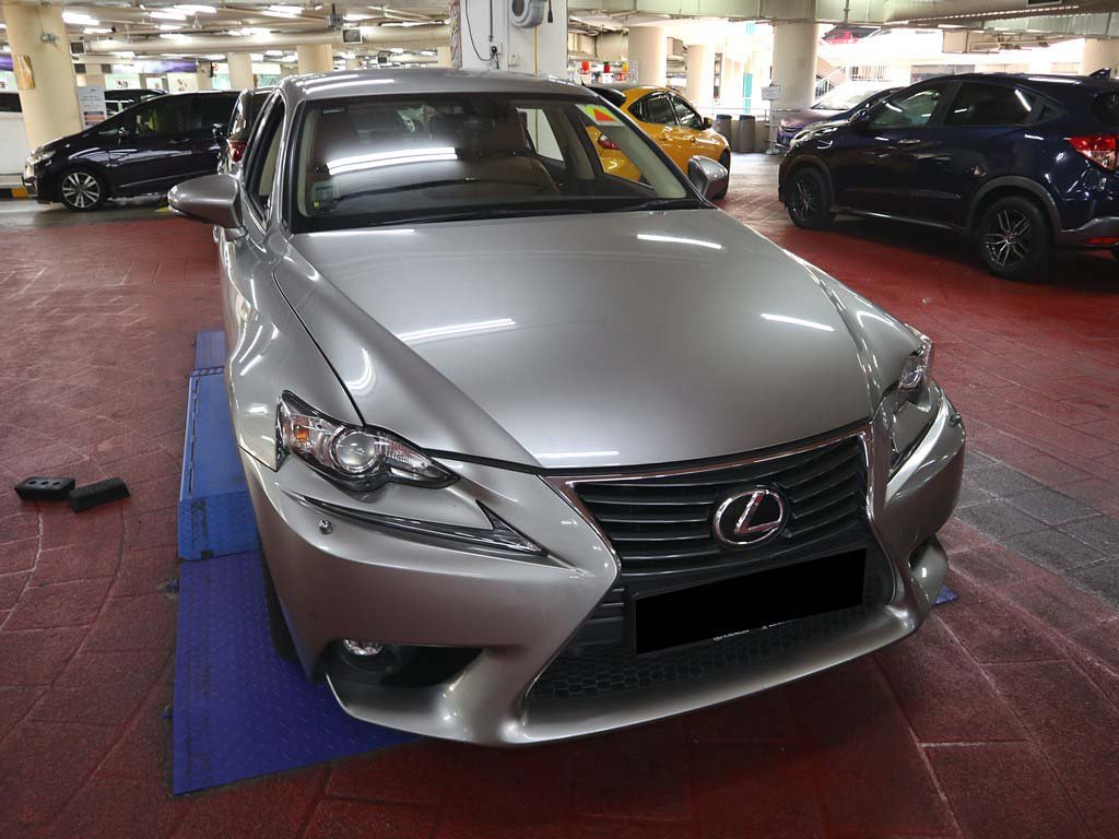 Lexus IS200T Executive