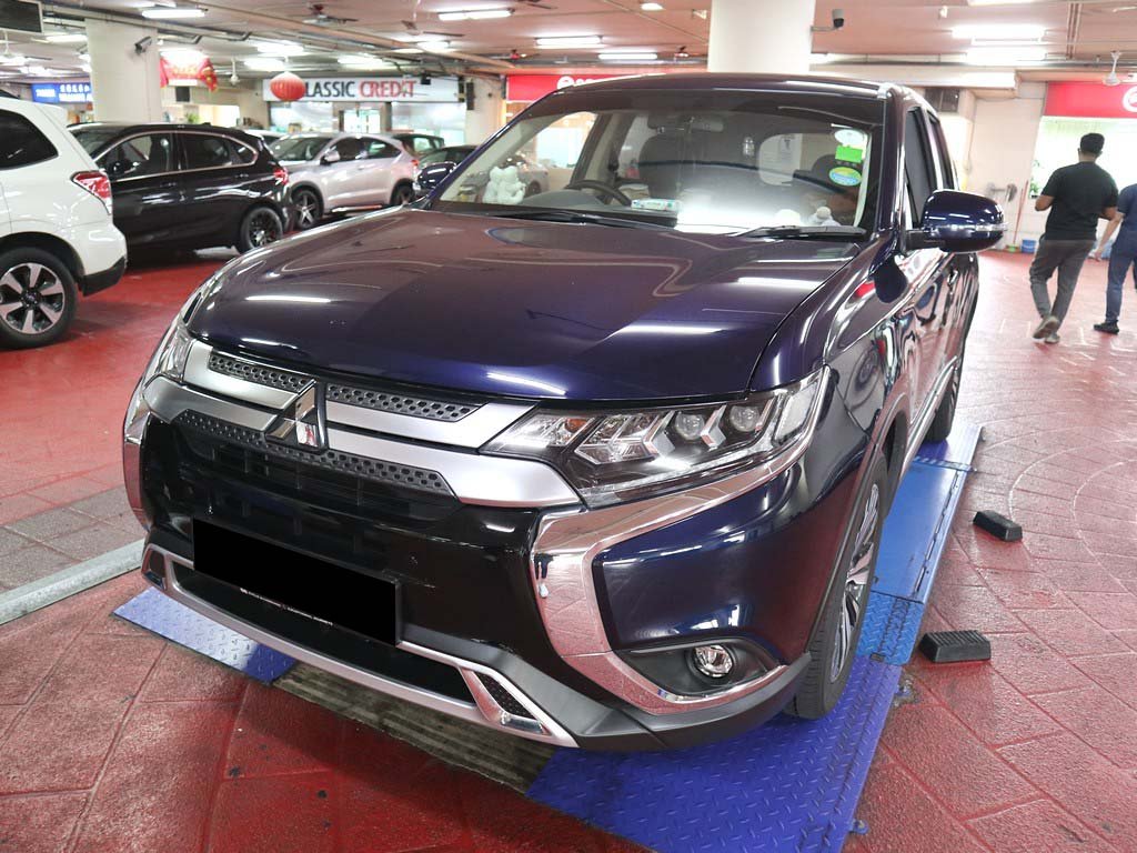 Mitsubishi Outlander 2.0 CVT