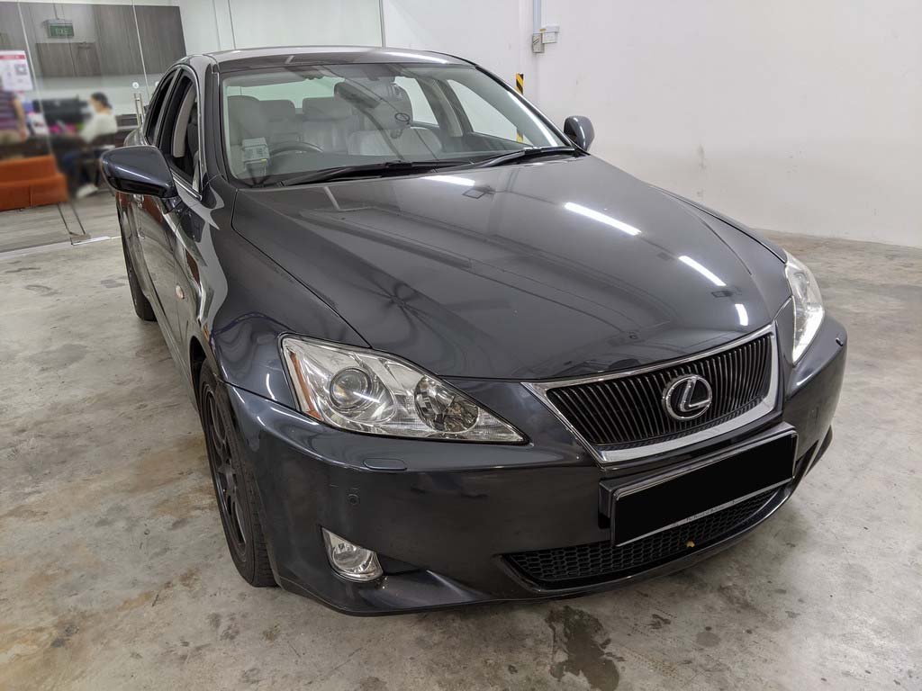 Lexus IS250 Auto Luxury (COE Till 03/2028)