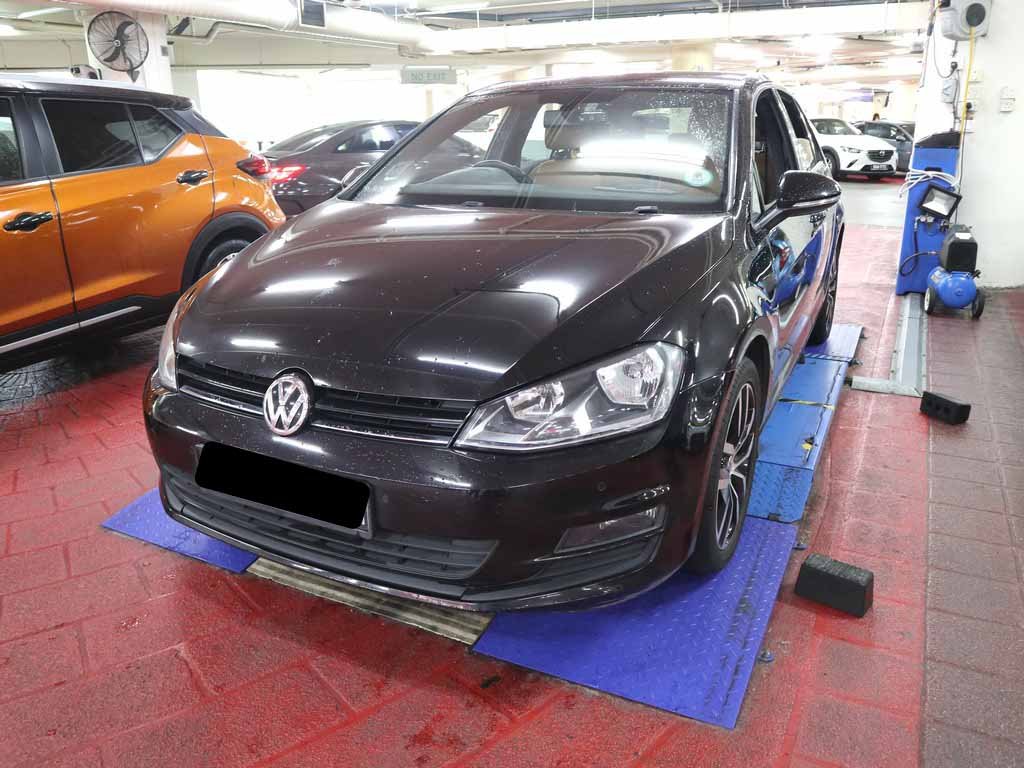 Volkswagen Golf 1.4A TSI