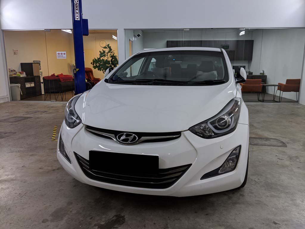 Hyundai Elantra 1.6A ABS