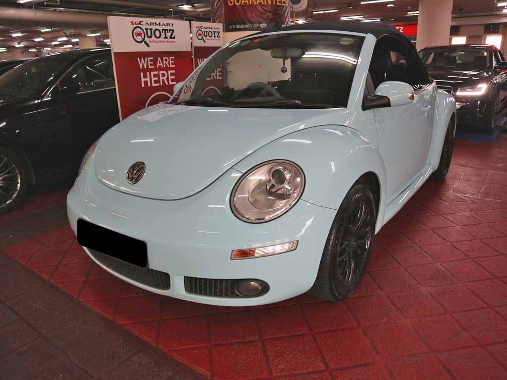 Volkswagen Beetle 2.0 A (COE Till 07/2029)