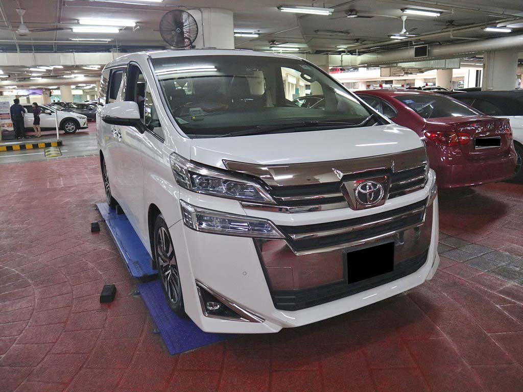 Toyota Vellfire Elegance Moonroof (auto)
