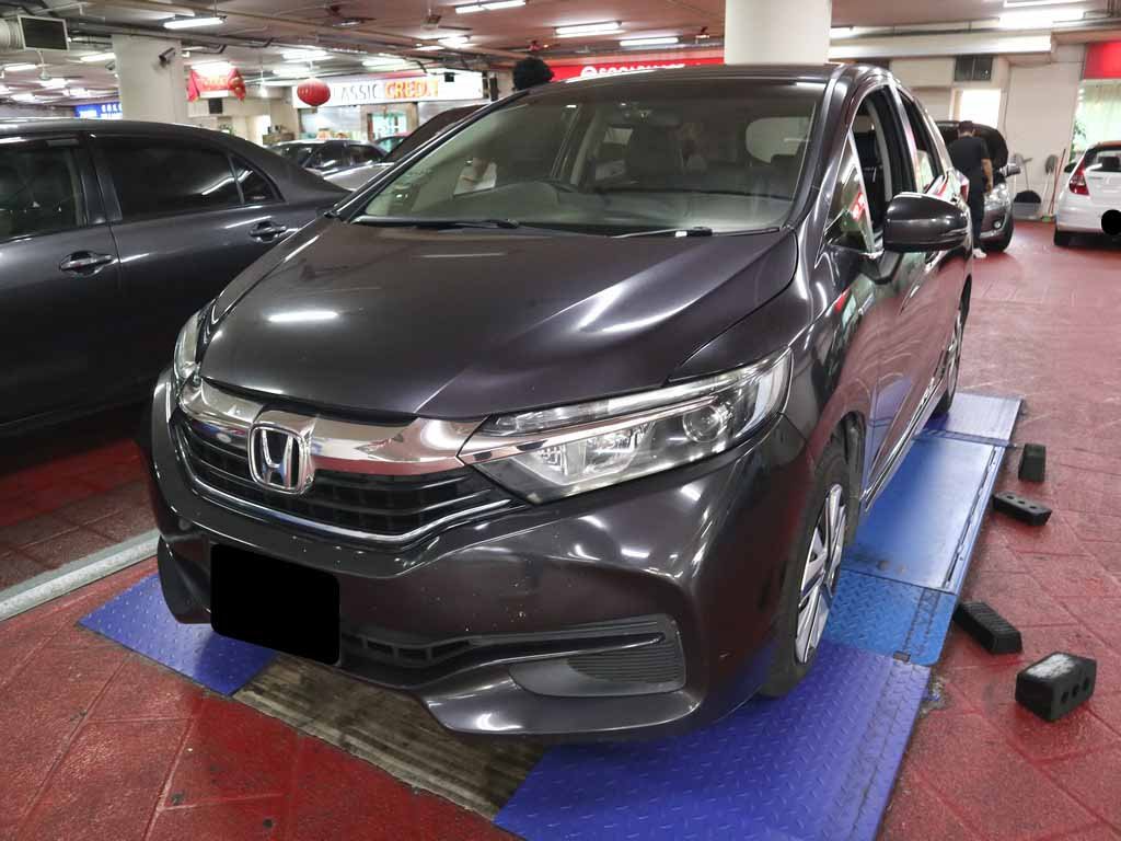 Honda Shuttle 1.5 Auto (Hybrid)