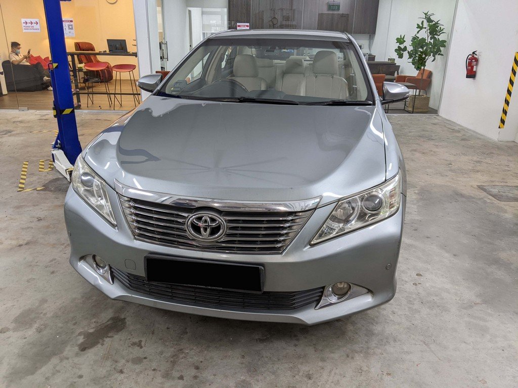 Toyota Camry 2.5 AT